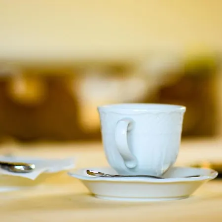 Bergwiesen - Mit Balkon Oder Terasse 호텔