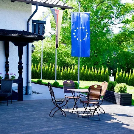 Bergwiesen - Mit Balkon Oder Terasse *